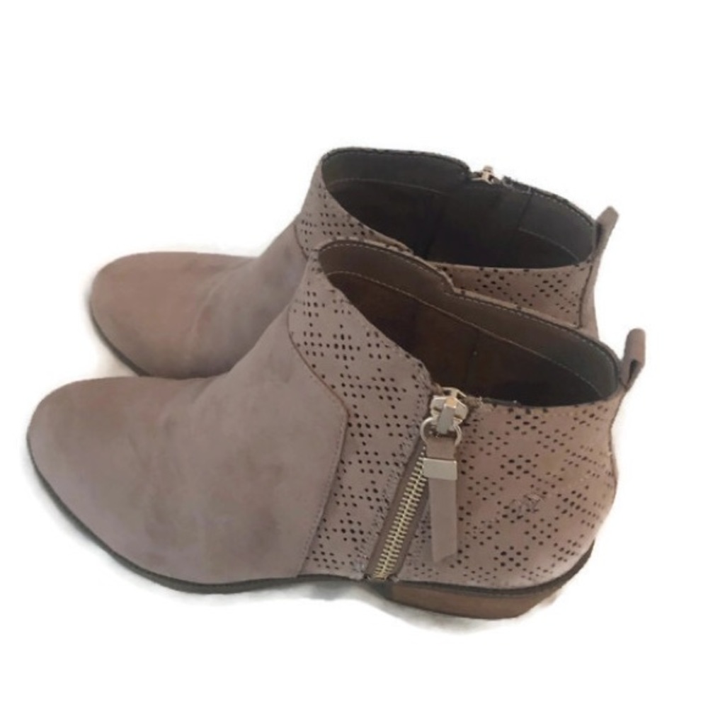 DR. SCHOLL’S TAUPE GRAY BOOTIES‎ 7